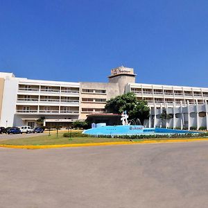 Hotel Cubanacan Comodoro